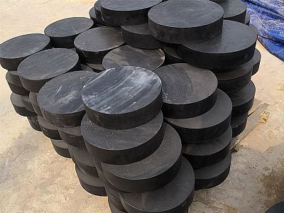 镇康县板式橡胶支座由若干层橡胶片与薄钢板经加压硫化